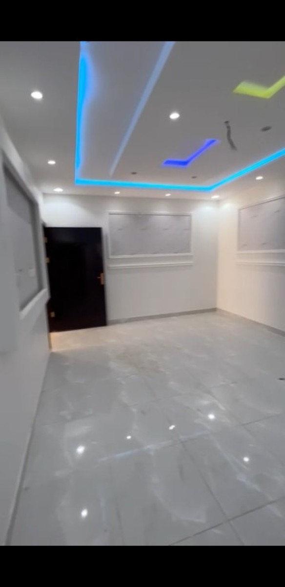 عمارة للبيع مخطط الخليج الحويه